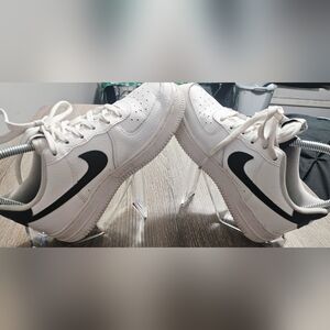Nike Youth Air Force 1 low style white/black sneakers size 3.5Y